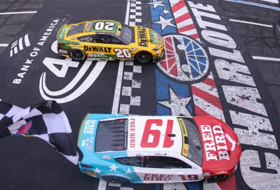 NASCAR | Cup Series, Charlotte #2 2026: Briscoe batte Bell in una volata inaspettata
