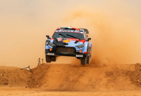 WRC | Rally Italia Sardegna 2026, PS2/4: doppietta Hyundai con Fourmaux davanti a Neuville. Evans mantiene la leadership virtuale del Mondiale