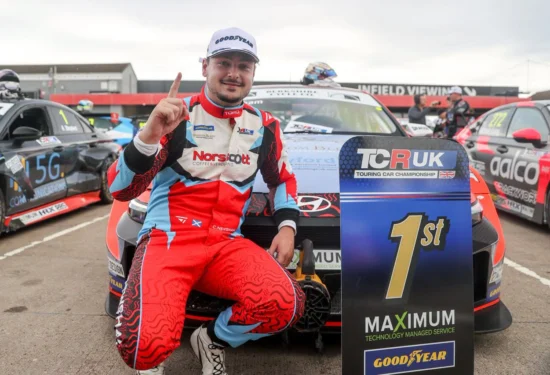 TCR UK | Oulton Park 2026, Qualifiche: Newsham ottiene la quinta pole position dell’anno