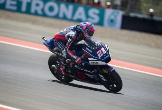 Moto2 | GP Indonesia 2026, Qualifiche: pole e record per Guevara, González solo 10°!