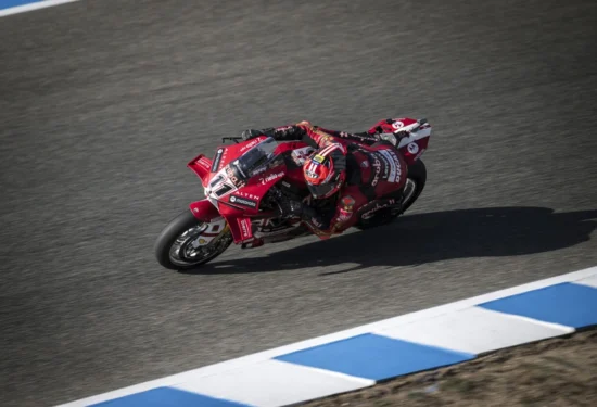 SBK | Round Spagna 2026, Gara 1: Nicolò Bulega fa 30 vittorie in stagione, Sam Lowes e Lecuona sul podio