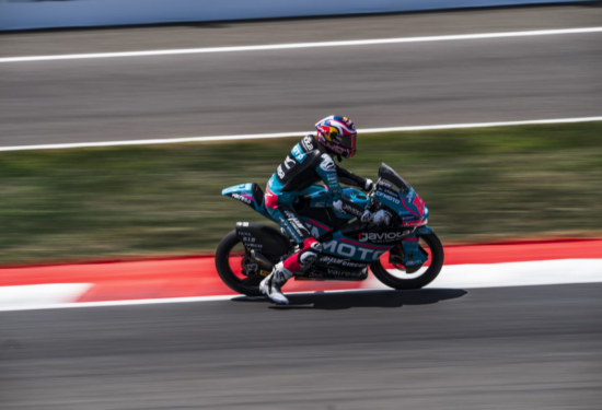 Moto3 | GP Indonesia 2026: Máximo Quiles vince a Mandalika e diventa campione del mondo