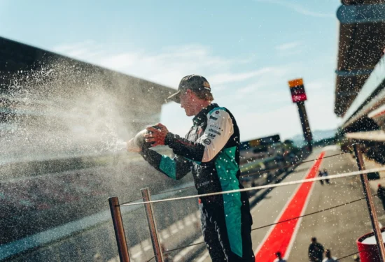 TCR Europe | Nic Taylor si assicura il terzo posto in campionato con il quarto podio stagionale