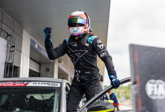 TCR World Tour | Zhejiang 2026, Comte: “Macchina con ottimo feeling. Felice vincere in condizioni così difficili”